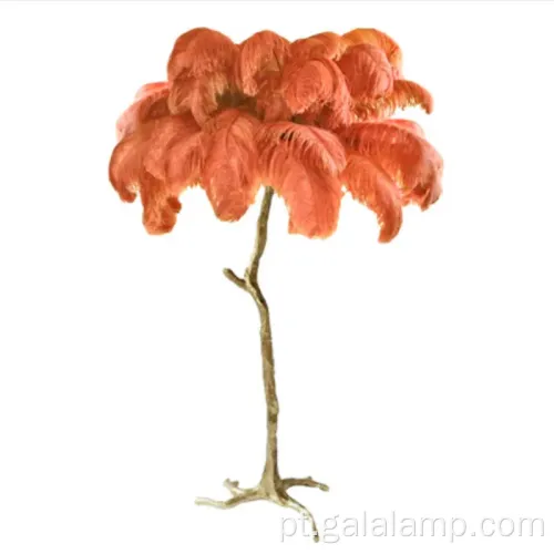 Lâmpada de chão decorada com penas modernas